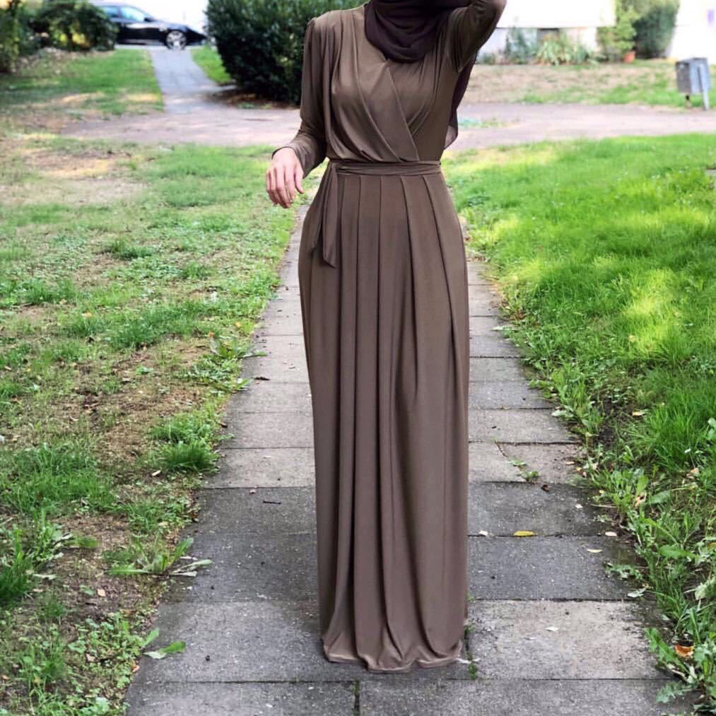 European And American New Style Abaya Dress V-neck Folds And mMopping Floor Skirt